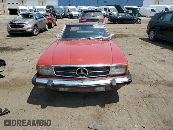 1975 Mercedes-Benz SL with VIN 10704412028008, listed as a Copart auction lot 65795525 with 65,853 mi miles and Clean title. Bid and sale history available at DreamBid. Image 5.