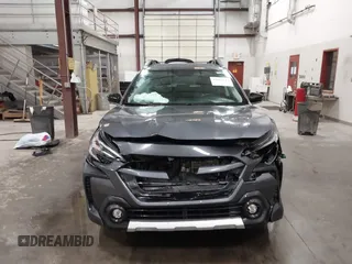2025 Subaru Outback Limited XT с VIN 4S4BTGND7S3165903, выставлен на аукционе IAAI как лот 41987512 с пробегом 8 943 миль миль и . История ставок и продаж доступна на DreamBid. Изображение 13.