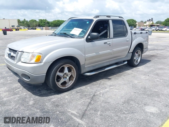 2003 Ford Explorer Sport Trac XLS с VIN 1FMZU67E73UC81352, выставлен на аукционе IAAI как лот 42540769 с пробегом 266 446 миль миль и . История ставок и продаж доступна на DreamBid. Изображение 2.