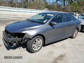 2015 Volkswagen Jetta Sedan 1.8T SE w/Connectivity with VIN 3VWD07AJ0FM309214, listed as a Copart auction lot 48493085 with 118,668 mi miles and Salvage Title. Bid and sale history available at carsss.com. Image 1.