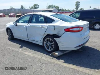 2016 Ford Fusion SE with VIN 3FA6P0H75GR284362, listed as a IAAI auction lot 42067568 with 132,557 mi miles and . Bid and sale history available at DreamBid. Image 3.
