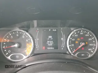 2018 Jeep Renegade Latitude with VIN ZACCJABB2JPH60991, listed as a Copart auction lot 55879785 with 109,458 mi miles and Clean Title. Bid and sale history available at carsss.com. Image 9.