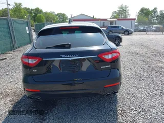 2019 Maserati Levante z VIN ZN661XUA2KX308301, wystawiony jako IAAI lot #40950821 z przebiegiem 40 982 mil mil oraz . Historia ofert i sprzedaży dostępna na DreamBid. Obrazek 16.