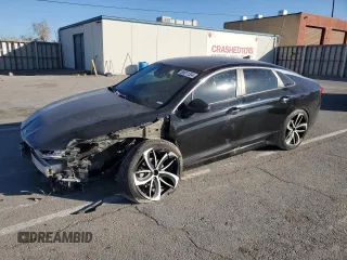 2021 Kia K5 LXS with VIN 5XXG14J20MG022815, listed as a Copart auction lot 83011334 with 77,822 mi miles and Salvage Title. Bid and sale history available at carsss.com. Image 1.