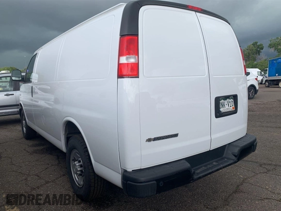 2021 Chevrolet Express Cargo with VIN 1GCWGAFP2M1303233, listed as a IAAI auction lot 42731173 with 57,034 mi miles and . Bid and sale history available at DreamBid. Image 8.
