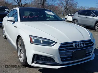 2019 Audi A5 Premium z VIN WAUSNAF53KA026928, wystawiony jako IAAI lot #41834053 z przebiegiem 78 282 mil mil oraz . Historia ofert i sprzedaży dostępna na DreamBid. Obrazek 1.