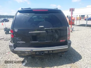 2007 GMC Yukon Denali z VIN 1GKFK63897J315297, wystawiony jako IAAI lot #42312272 z przebiegiem 255 888 mil mil oraz . Historia ofert i sprzedaży dostępna na DreamBid. Obrazek 16.