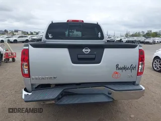 2021 Nissan Frontier SV z VIN 1N6ED0EA4MN712903, wystawiony jako IAAI lot #42126845 z przebiegiem 35 019 mil mil oraz . Historia ofert i sprzedaży dostępna na DreamBid. Obrazek 16.