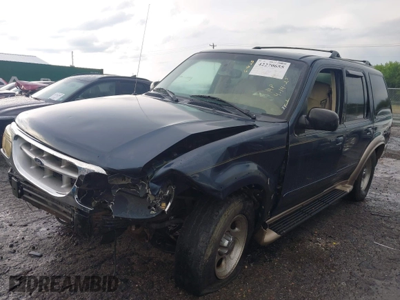 2000 Ford Explorer Eddie Bauer with VIN 1FMZU64E5YUB81536, listed as a IAAI auction lot 42270655 with 375,868 mi miles and . Bid and sale history available at DreamBid. Image 18.