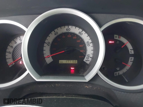 2015 Toyota Tacoma z VIN 5TFUX4EN8FX034499, wystawiony jako IAAI lot #42254201 z przebiegiem 177 756 mil mil oraz . Historia ofert i sprzedaży dostępna na DreamBid. Obrazek 7.