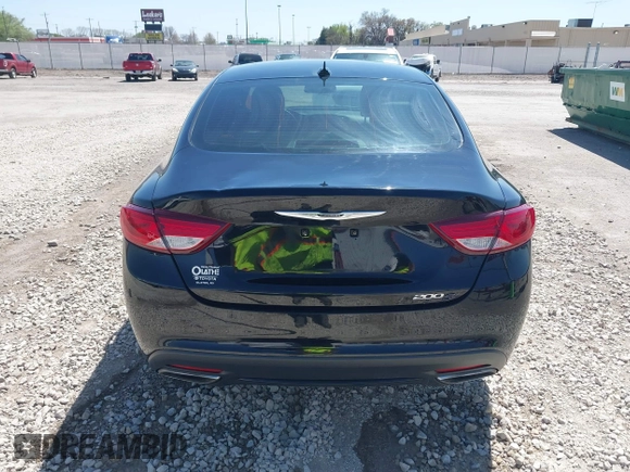 2016 Chrysler 200 S with VIN 1C3CCCBB5GN158260, listed as a IAAI auction lot 41981339 with 105,664 mi miles. Bid and sale history available at carsss.com. Image 17.