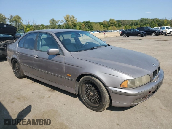 2000 BMW 5 Series 528iA with VIN WBADM6347YGU12763, listed as a Copart auction lot 71466884 with 0 mi miles and Clean Title. Bid and sale history available at carsss.com. Image 4.