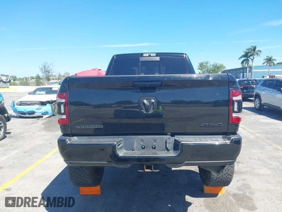 2019 Ram 2500 Laramie with VIN 3C6UR5FLXKG710325, listed as a IAAI auction lot 41853777 with 104,286 mi miles. Bid and sale history available at carsss.com. Image 16.