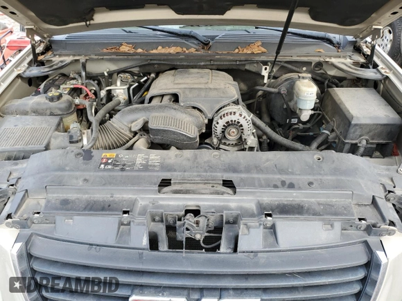 2011 GMC Yukon XL SLE with VIN 1GKS1HE07BR248472, listed as a Copart auction lot 87913435 with 271,526 mi miles and Salvage Title. Bid and sale history available at carsss.com. Image 12.