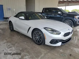 2022 BMW Z4 sDrive30i with VIN WBAHF3C08NWX39696, listed as a Copart auction lot 66475223 with 28,841 mi miles. Bid and sale history available at carsss.com. Image 4.