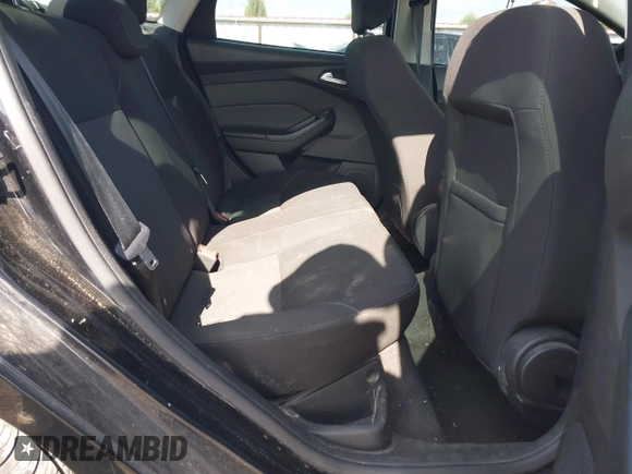 2018 Ford Focus SE z VIN 1FADP3F20JL288437, wystawiony jako IAAI lot #42278885 z przebiegiem 132 504 mil mil oraz . Historia ofert i sprzedaży dostępna na DreamBid. Obrazek 8.