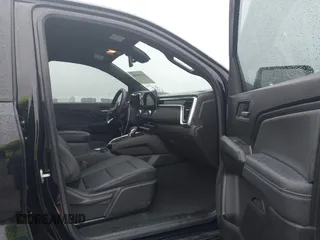 2024 GMC Canyon 2WD Elevation with VIN 1GTP5BEK5R1123368, listed as a IAAI auction lot 41594480 with 10,318 mi miles. Bid and sale history available at carsss.com. Image 5.
