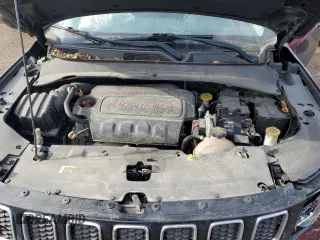 2018 Jeep Compass Limited with VIN 3C4NJDCB3JT180277, listed as a Copart auction lot 43938645 with 83,736 mi miles and Salvage Title. Bid and sale history available at carsss.com. Image 11.