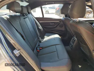 2018 BMW 3 Series 330i with VIN WBA8B9G55JNU99642, listed as a Copart auction lot 53822805 with 142,833 mi miles and Salvage title. Bid and sale history available at DreamBid. Image 10.