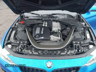 2015 BMW M4 z VIN WBS3U9C5XFJ968082, wystawiony jako IAAI lot #41513593 z przebiegiem 57 715 mil mil oraz . Historia ofert i sprzedaży dostępna na DreamBid. Obrazek 10.