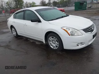 2010 Nissan Altima 2.5 SL with VIN 1N4AL2AP9AC178515, listed as a IAAI auction lot 42022772 with 240,486 mi miles. Bid and sale history available at carsss.com. Image 1.