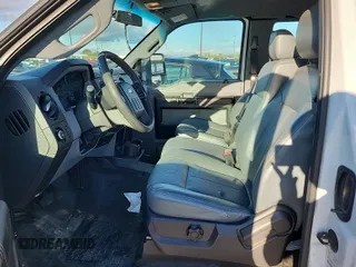 2015 Ford F-250 XLT with VIN 1FT7X2AT2FEB61007, listed as a IAAI auction lot 42663794 with 303,185 mi miles and . Bid and sale history available at DreamBid. Image 47.