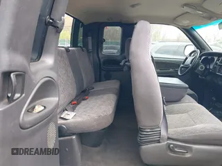 2001 Dodge 1500 with VIN 3B7HF13Z11G738324, listed as a IAAI auction lot 42103889 with 131,857 mi miles and . Bid and sale history available at DreamBid. Image 8.