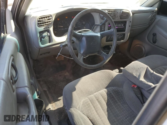 2002 Chevrolet S-10 LS with VIN 1GCDT19W328211770, listed as a Copart auction lot 44486925 with 129,316 mi miles and Salvage Title. Bid and sale history available at carsss.com. Image 8.