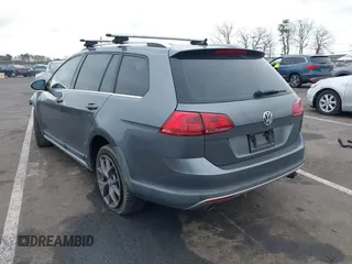 2017 Volkswagen Golf S z VIN 3VWH17AU9HM513277, wystawiony jako IAAI lot #41724269 z przebiegiem 165 315 mil mil oraz . Historia ofert i sprzedaży dostępna na DreamBid. Obrazek 3.