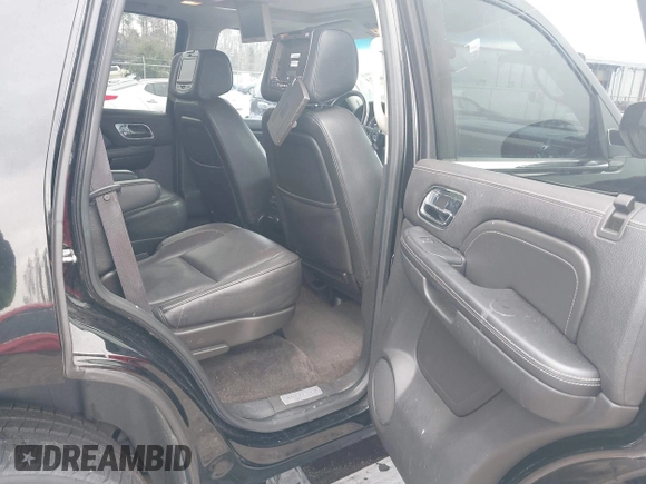 2013 Cadillac Escalade Platinum Edition with VIN 1GYS4DEF8DR105284, listed as a IAAI auction lot 41662224 with 118,359 mi miles. Bid and sale history available at carsss.com. Image 8.