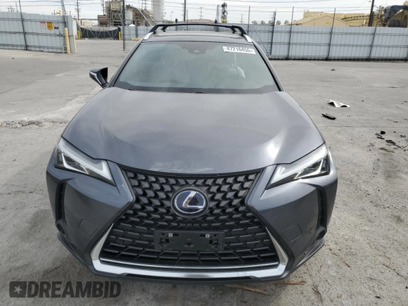 2022 Lexus UX 250h z VIN JTHX9JBH9N2056431, wystawiony jako Copart lot #47216455 z przebiegiem 68 052 mil mil oraz Szkoda całkowita • Salvage title. Historia ofert i sprzedaży dostępna na DreamBid. Obrazek 5.