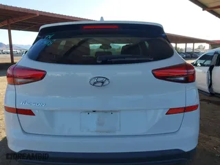 2019 Hyundai Tucson Value with VIN KM8J33A49KU979927, listed as a IAAI auction lot 41818355 with 96,208 mi miles. Bid and sale history available at carsss.com. Image 16.