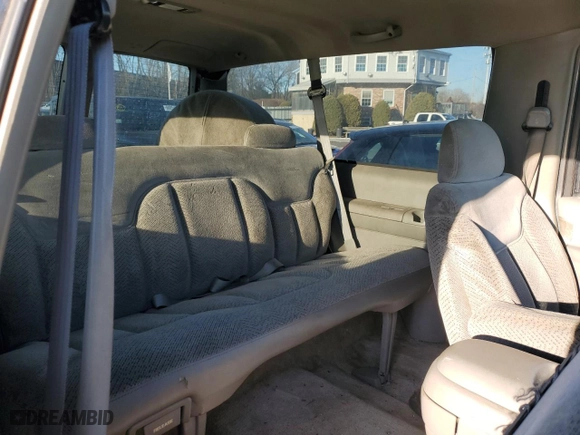 1999 Chevrolet Tahoe with VIN 3GNEK18R4XG120020, listed as a Copart auction lot 89172005 with 197,409 mi miles and Non Repairable. Bid and sale history available at carsss.com. Image 11.