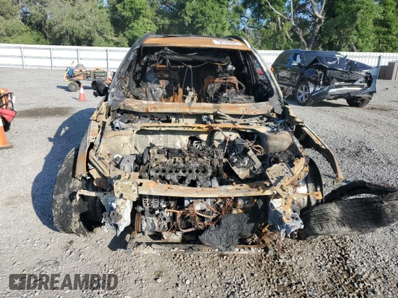 2020 Volvo XC40 R-Design with VIN YV4162UM8L2184542, listed as a Copart auction lot 54740645 with Not provided miles and Non repairable. Bid and sale history available at DreamBid. Image 5.