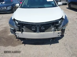 2014 Nissan Altima SV with VIN 1N4AL3AP7EN237402, listed as a IAAI auction lot 41960309 with 155,359 mi miles and . Bid and sale history available at DreamBid. Image 6.