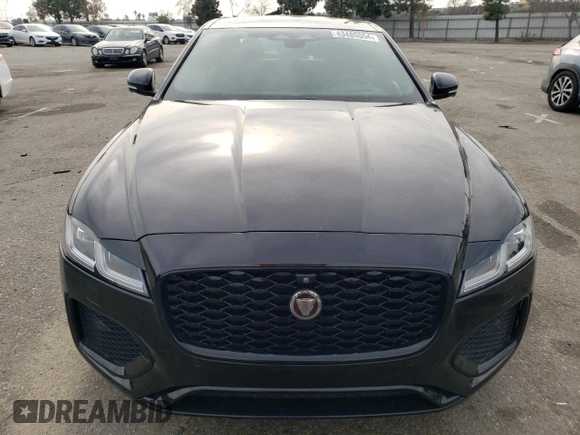 2021 Jaguar XF SE with VIN SAJBG4FX7MCY89112, listed as a Copart auction lot 43485554 with 31,769 mi miles. Bid and sale history available at carsss.com. Image 5.
