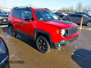 2022 Jeep Renegade Trailhawk with VIN ZACNJDC18NPN60863, listed as a IAAI auction lot 41610300 with 18,018 mi miles and . Bid and sale history available at DreamBid. Image 1.