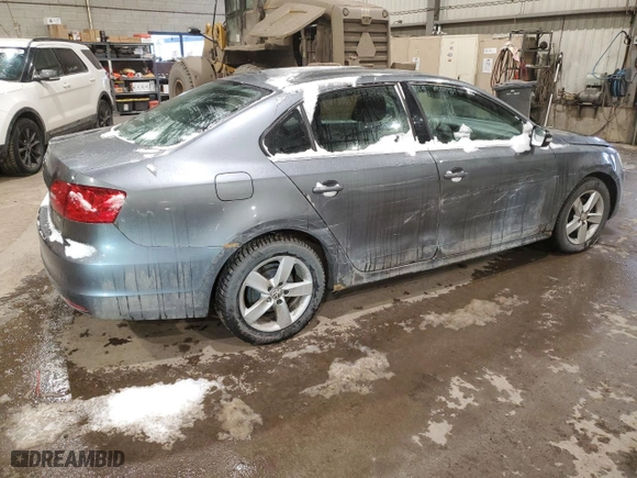 2011 Volkswagen Jetta Sedan SE w/Convenience with VIN 3VWDX7AJ3BM009043, listed as a Copart auction lot 50139035 with 186,588 mi miles and Salvage Title. Bid and sale history available at carsss.com. Image 3.