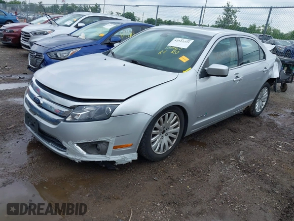 2011 Ford Fusion Hybrid with VIN 3FADP0L33BR126557, listed as a IAAI auction lot 42523235 with 179,867 mi miles and . Bid and sale history available at DreamBid. Image 2.