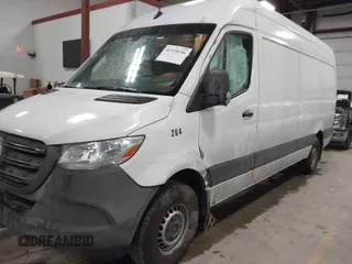 2020 Mercedes-Benz Sprinter Cargo Cargo with VIN W1Y40CHY1LT037120, listed as a IAAI auction lot 41199296 with 247,973 mi miles and . Bid and sale history available at carsss.com. Image 16.