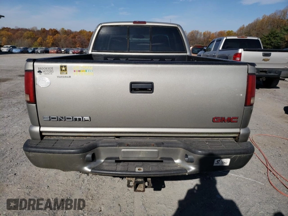 2002 GMC Sonoma SLS with VIN 1GTCT19W128177288, listed as a Copart auction lot 78593734 with 195,980 mi miles and Clean Title. Bid and sale history available at carsss.com. Image 6.