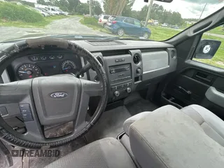 2013 Ford F-150 XL with VIN 1FTMF1CM7DFE09796, listed as a Copart auction lot 59937875 with 67,872 mi miles and Clean title. Bid and sale history available at DreamBid. Image 9.