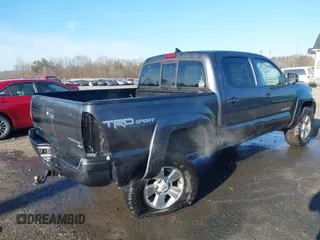 2014 Toyota Tacoma PreRunner with VIN 5TFJU4GN0EX057850, listed as a IAAI auction lot 41656053 with 170,269 mi miles. Bid and sale history available at carsss.com. Image 4.