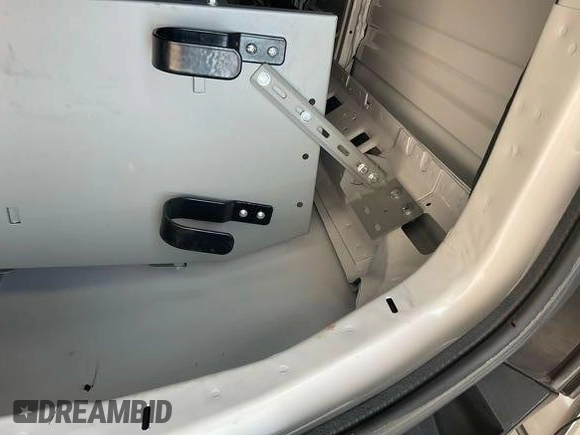 2021 Chevrolet Express Cargo with VIN 1GCWGAFP2M1309369, listed as a IAAI auction lot 42677849 with 115,510 mi miles and . Bid and sale history available at DreamBid. Image 16.