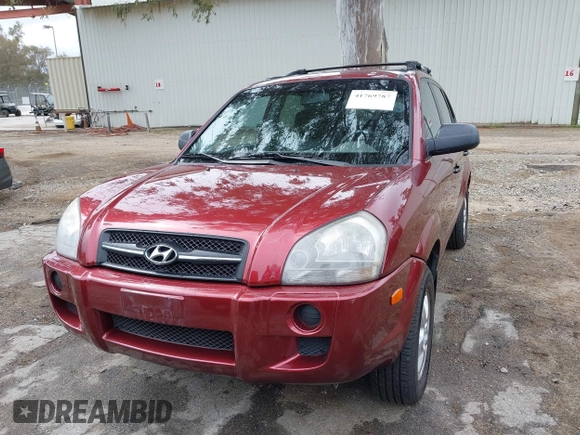 2006 Hyundai Tucson GL with VIN KM8JM12BX6U431424, listed as a IAAI auction lot 41769787 with 125,218 mi miles. Bid and sale history available at carsss.com. Image 6.