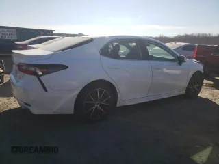 2021 Toyota Camry SE Nightshade with VIN 4T1G11AK6MU535992, listed as a Copart auction lot 83353954 with 41,372 mi miles and Salvage Title. Bid and sale history available at carsss.com. Image 3.