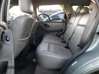 2005 Ford Escape XLT with VIN 1FMCU93105KD29752, listed as a Copart auction lot 73687754 with 199,362 mi miles and Salvage Title. Bid and sale history available at carsss.com. Image 11.