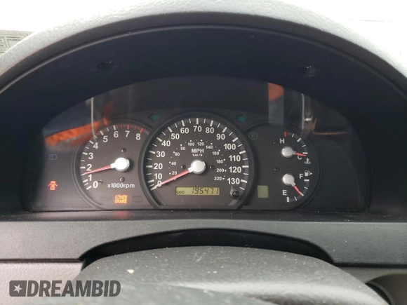 2005 Kia Sorento LX z VIN KNDJC733955455370, wystawiony jako Copart lot #47553645 z przebiegiem 195 471 mil mil oraz Szkoda całkowita • Salvage title. Historia ofert i sprzedaży dostępna na DreamBid. Obrazek 9.