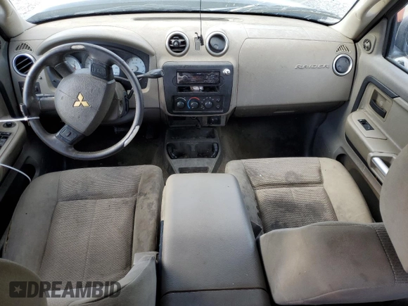 2006 Mitsubishi Raider z VIN 1Z7HT38K46S538283, wystawiony jako Copart lot #81550604 z przebiegiem Nie podano mil oraz Szkoda całkowita • Salvage title. Historia ofert i sprzedaży dostępna na DreamBid. Obrazek 8.
