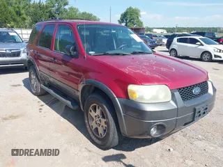 2005 Ford Escape XLT with VIN 1FMYU03175KA26470, listed as a IAAI auction lot 42739264 with 178,073 mi miles and . Bid and sale history available at DreamBid. Image 1.